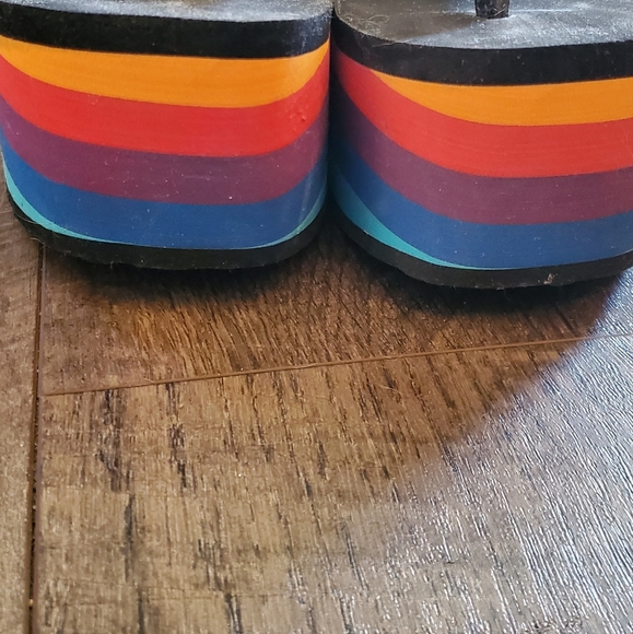 Platform rainbow ๐ rocketdog sandals - Picture 4 of 5
